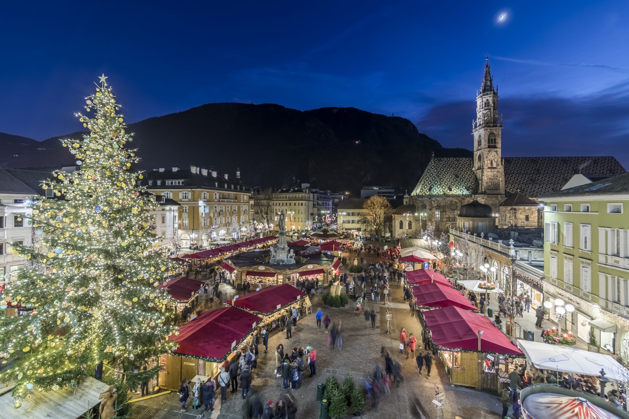 Sorvillo_Guadagnini_Azienda_di_Soggiorno_Bolzano-scaled.jpg