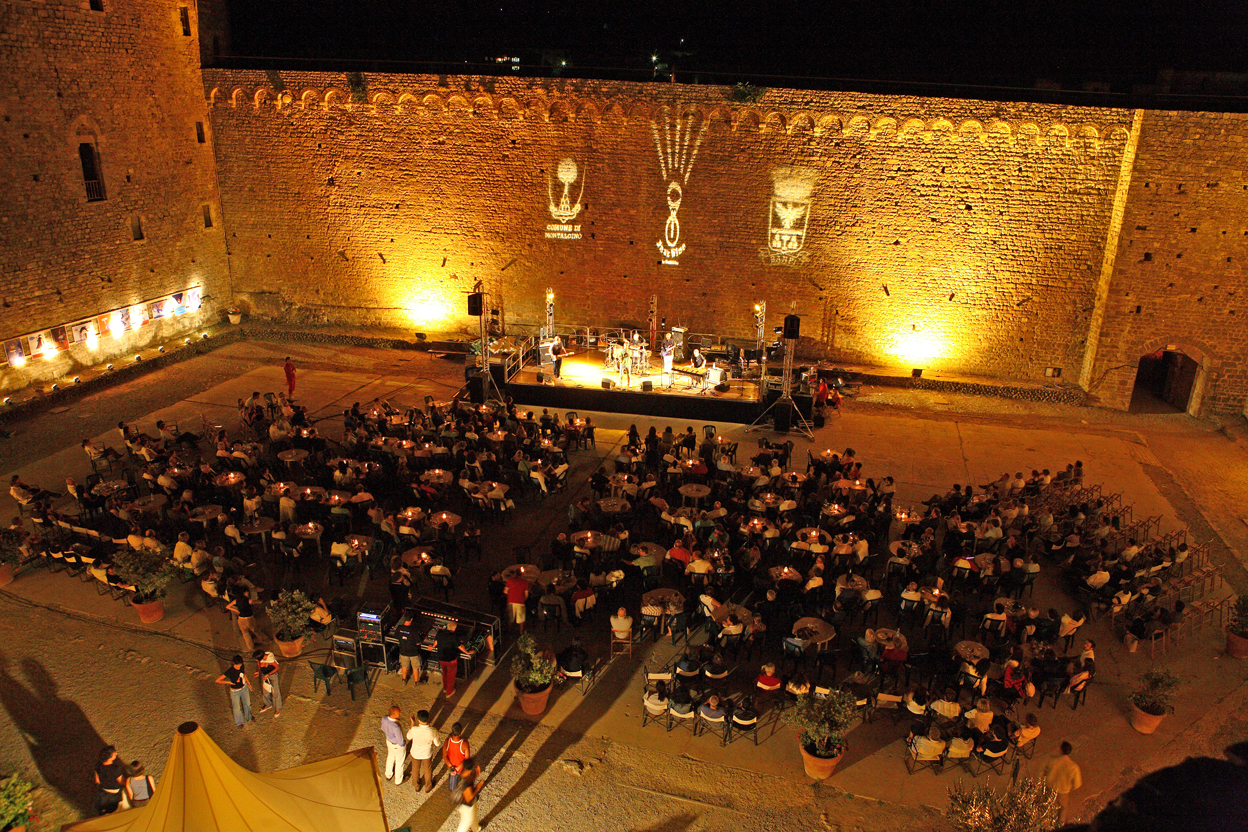 JazzWineinMontalcino-1.jpg