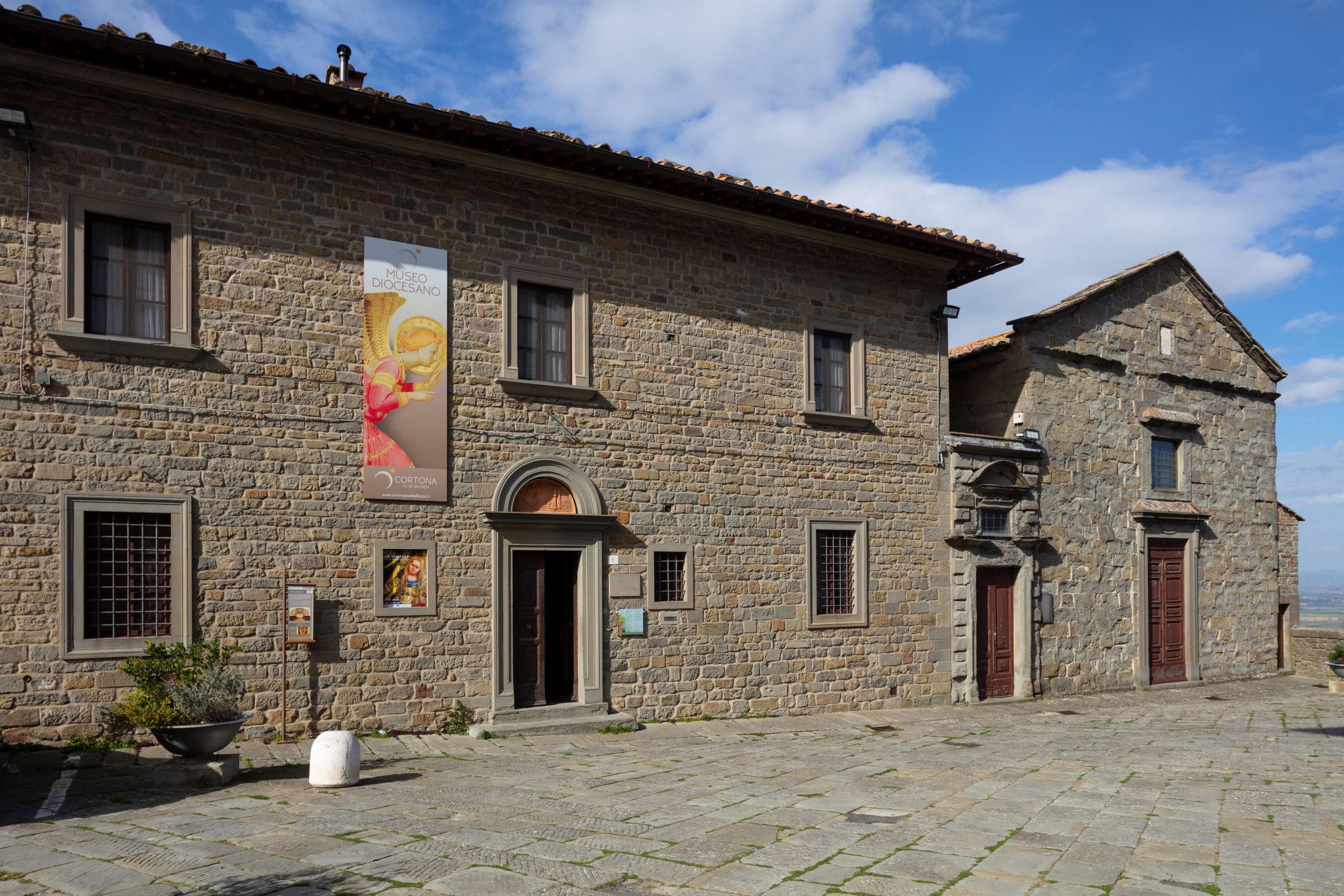 Cortona-1-scaled.jpg