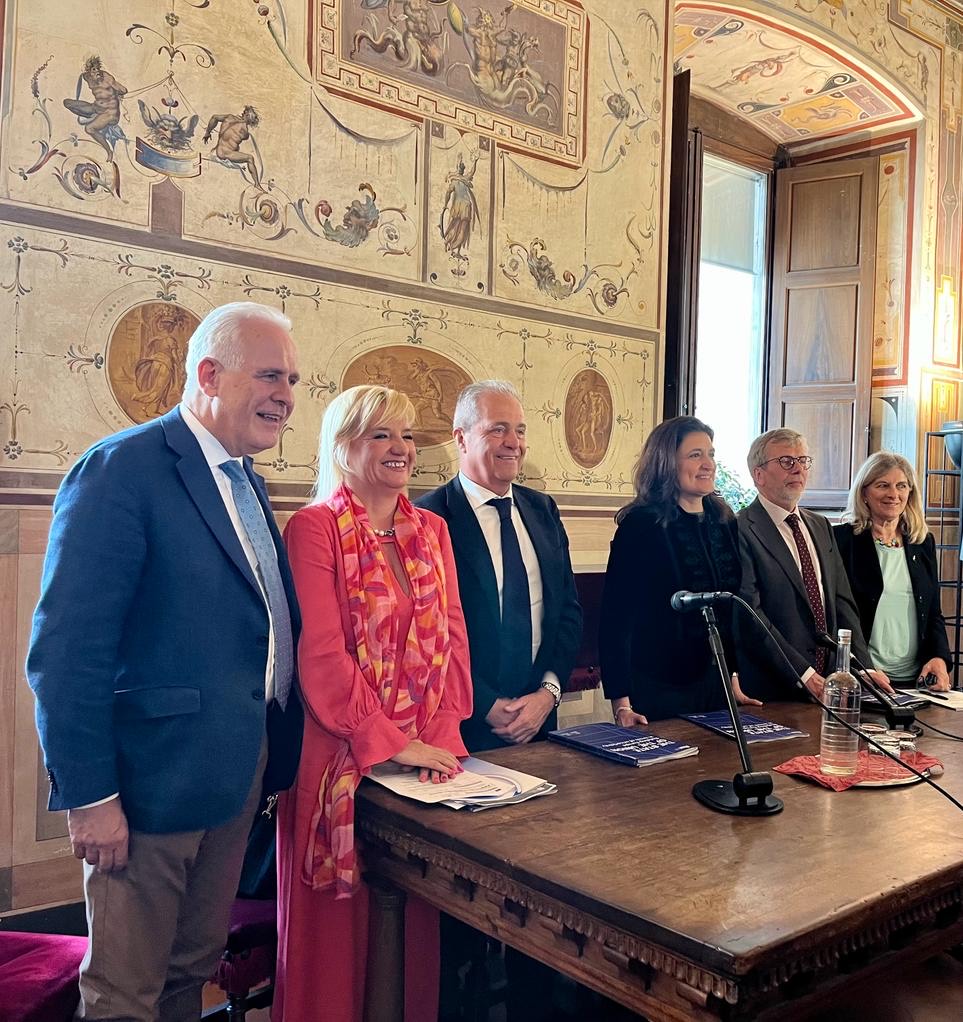 conferenza-stampa.jpg
