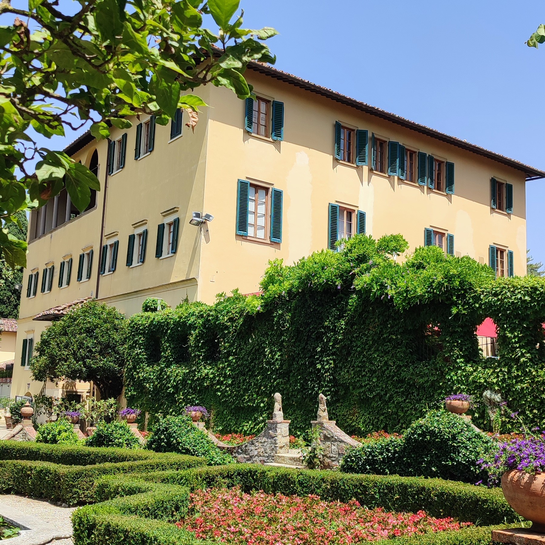 villa-agape.jpg