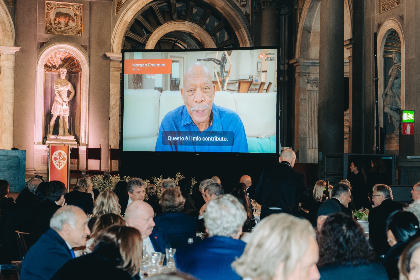 Salone dei Cinquecento - Freeman in collegamento