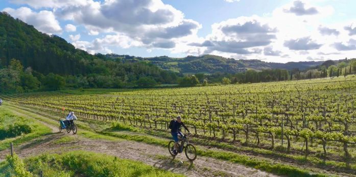 Pedalare tra i vigneti: “You’r Welcome®” svela il Chianti attraverso un nuovo modello di turismo sostenibile  